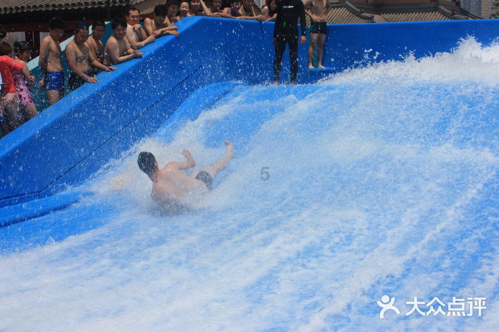 全国多地气温回升,雨雨雨雪雪雪仍“霸屏”云南!具体情况